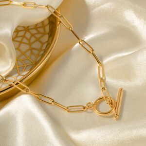 fd1056dc a2b5 42cd bd20 e1f2913077af.jpg